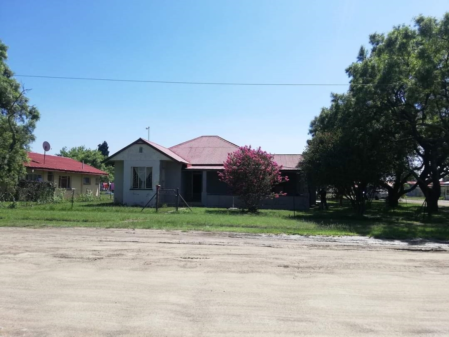 3 Bedroom Property for Sale in Oranjeville Free State
